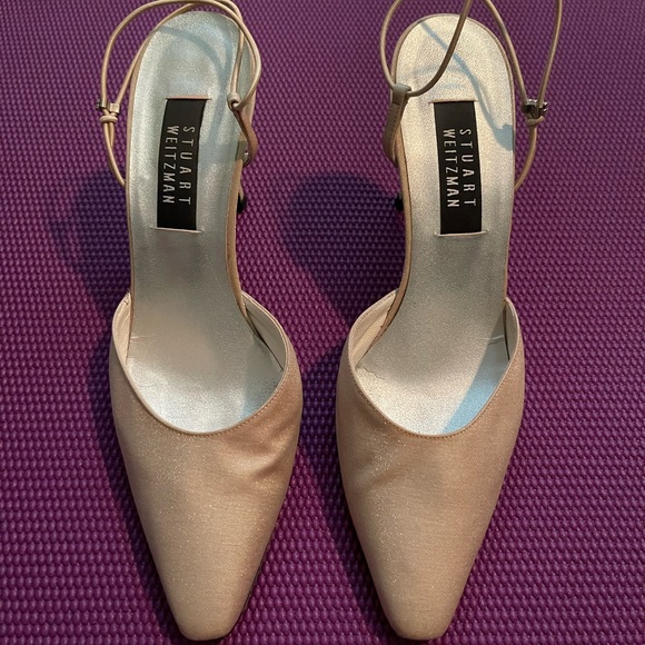 Stuart Weitzman’s slingback pumps in magic oyster sparkle lame ✨ - Picture 10 of 10